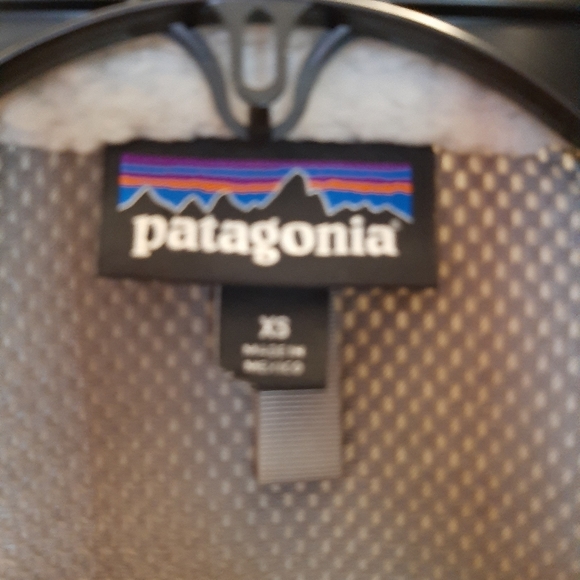 PATAGONIA WOMEN'S JACKET. SZ::XS..VERY WARM. MADE IN MEXICO.COMMON THREADS PARTN - Picture 8 of 13